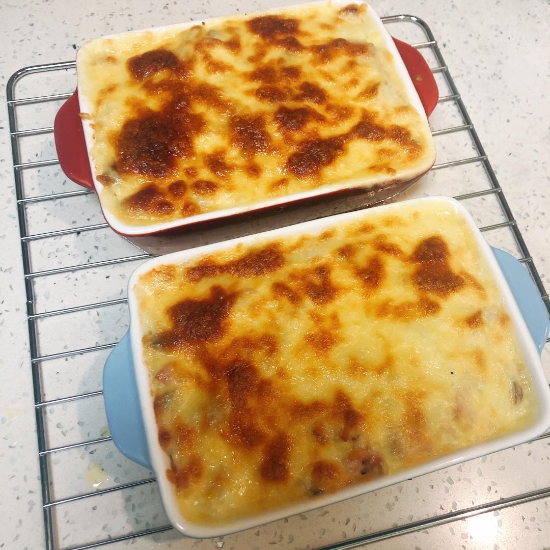奶油蘑菇培根焗饭