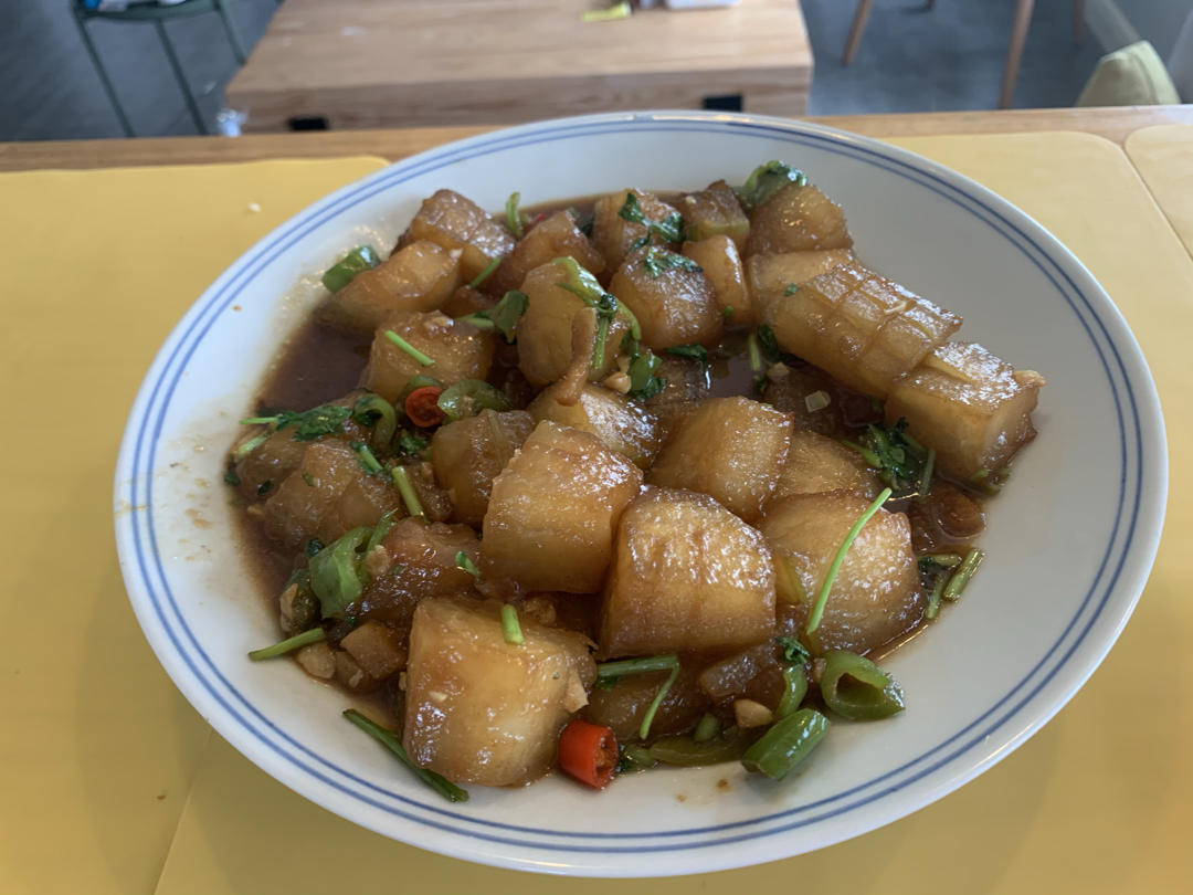 红烧冬瓜最完美做法，不加一滴水，瞬间秒杀红烧肉