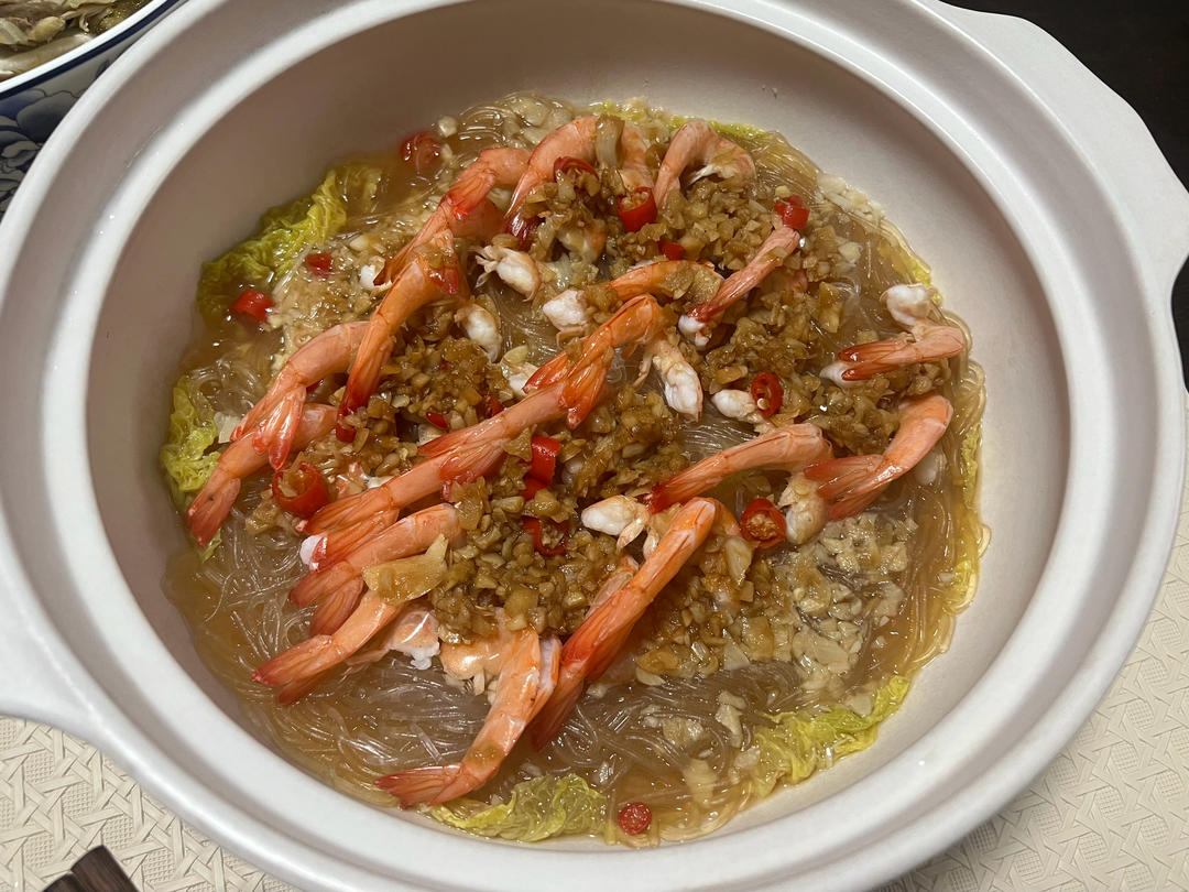 蒜蓉粉丝鲜虾堡的做法