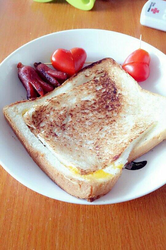 吐司熏肉/火腿煎蛋