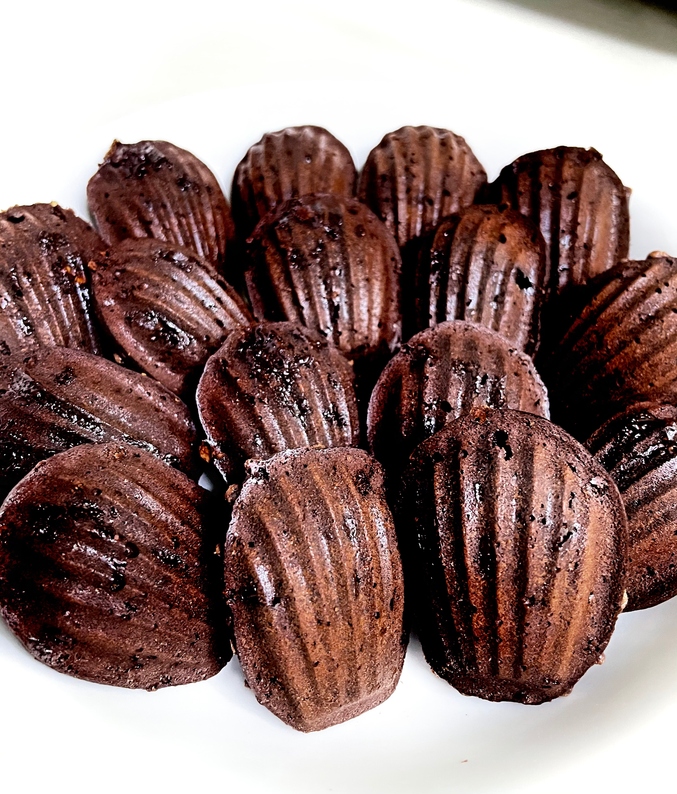 威士忌巧克力玛德琳（巧克力贝壳蛋糕）——西式美食（六十三）的做法 步骤7