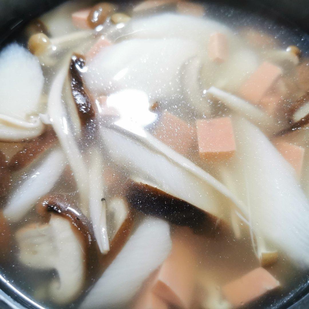 🥓杂菌山药汤