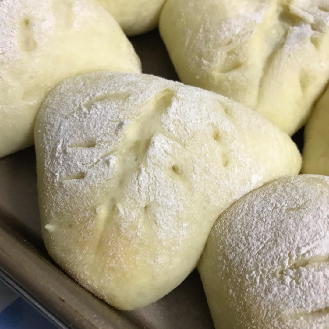 火龙果软欧包，粉嘟嘟～