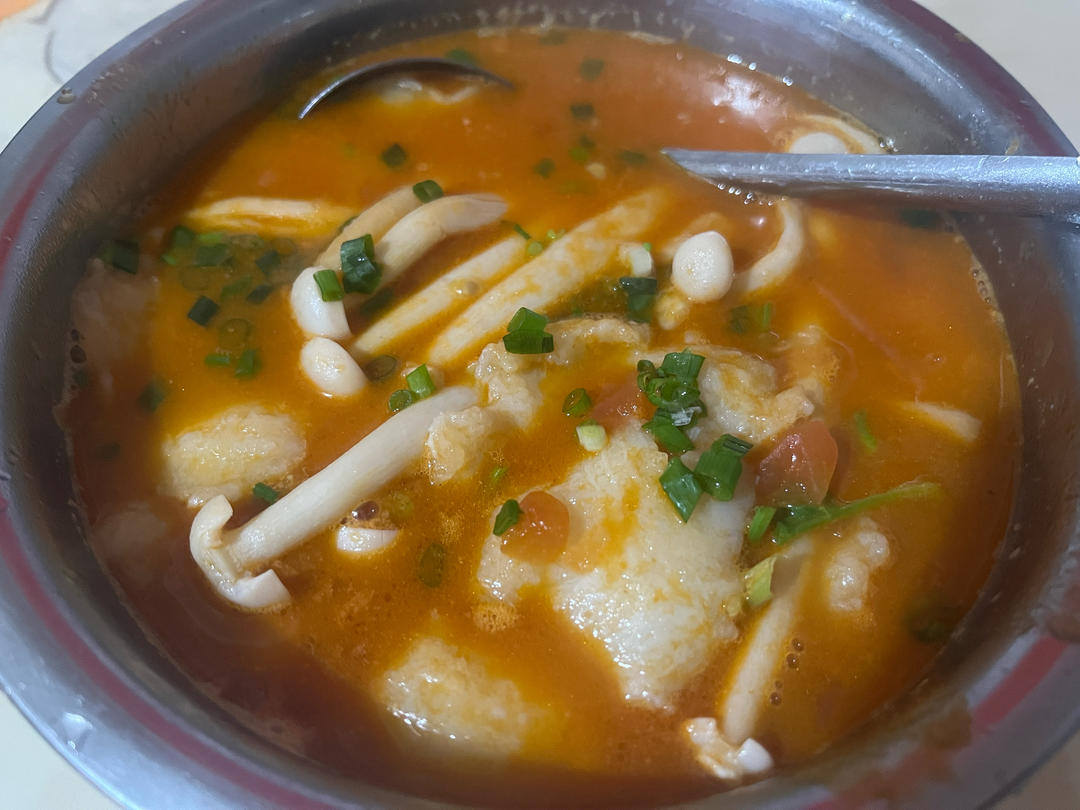 番茄巴沙鱼，番茄浓汤酸酸甜甜拌饭神器，做法简单很开胃，小朋友超爱吃