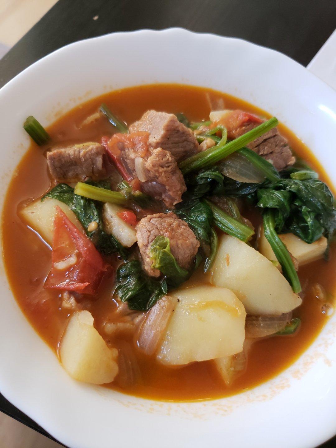 番茄土豆炖牛腩