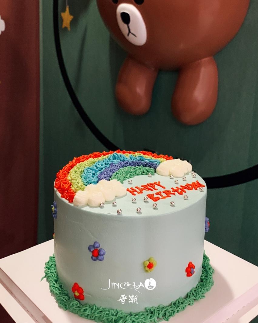 详细的裱花教程--彩虹蛋糕