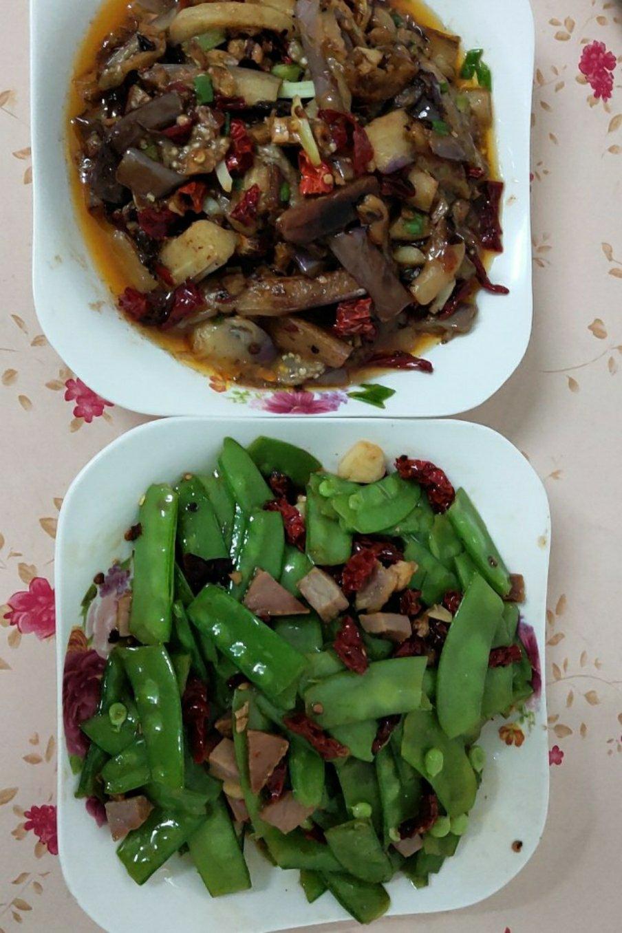 荷兰豆炒肉