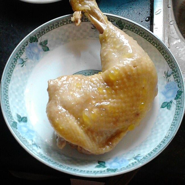 晚餐612014年6月12日#刚蒸熟的白切鸡腿——女儿特意点的菜android