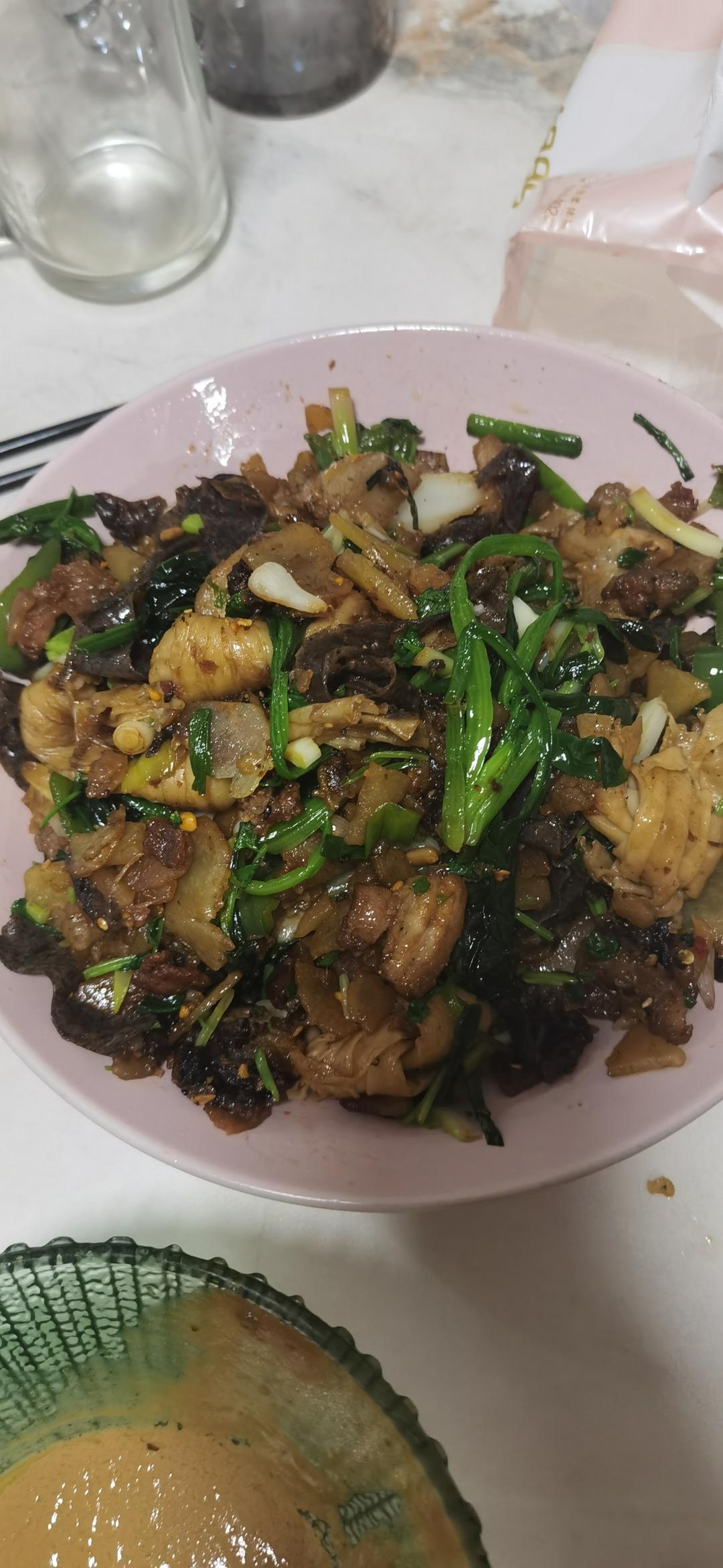 土豆片炒肉