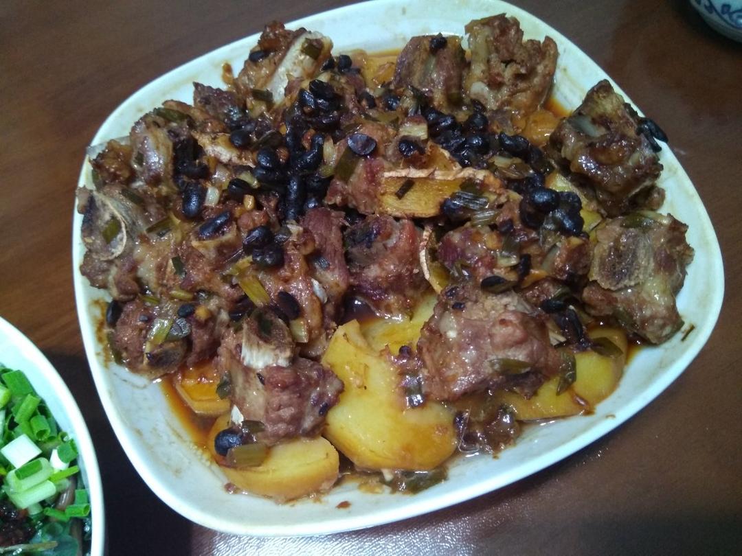 豉椒蒸土豆排骨