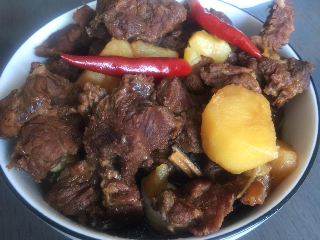土豆炖牛肉