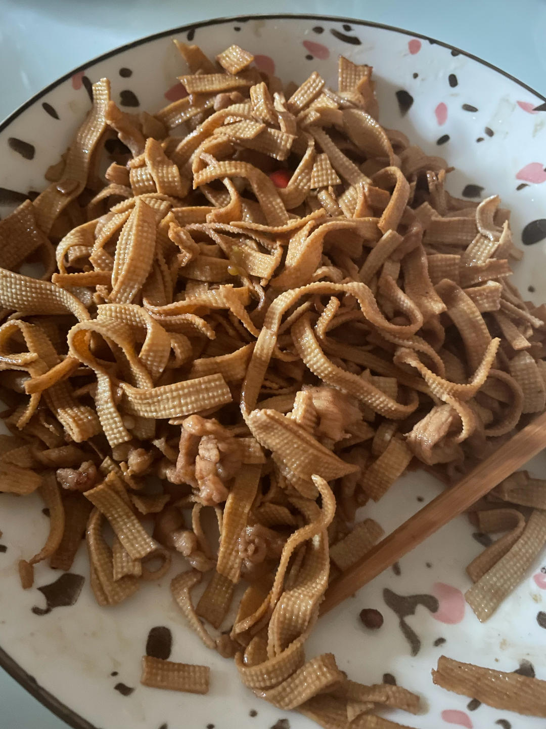 超级下饭的青椒肉丝炒千张