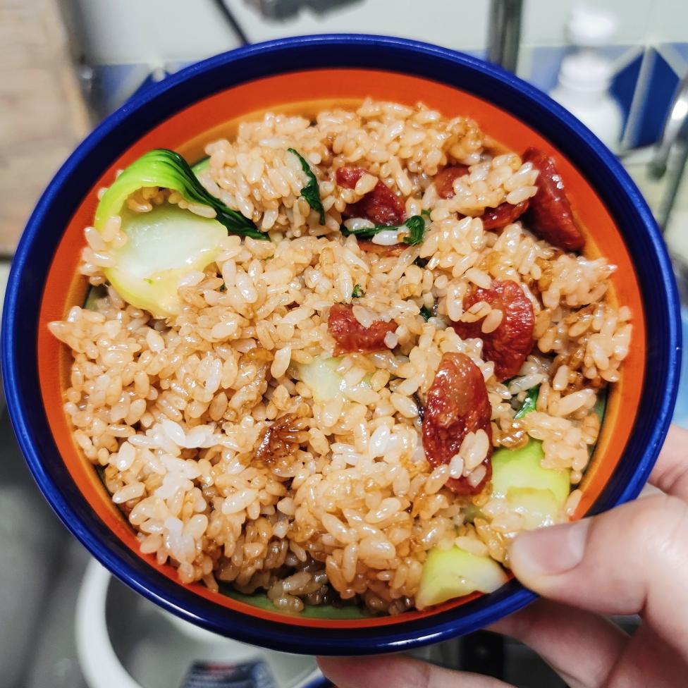 香喷喷煲仔饭(快手版)的做法