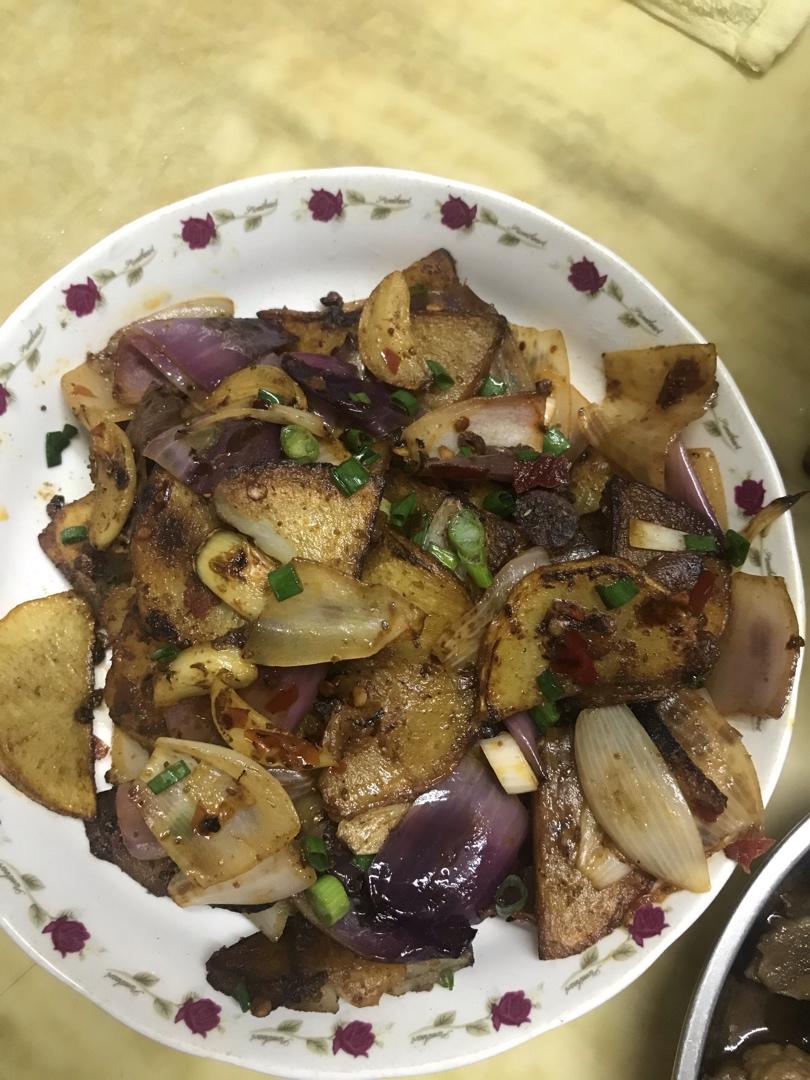 洋葱孜然土豆片