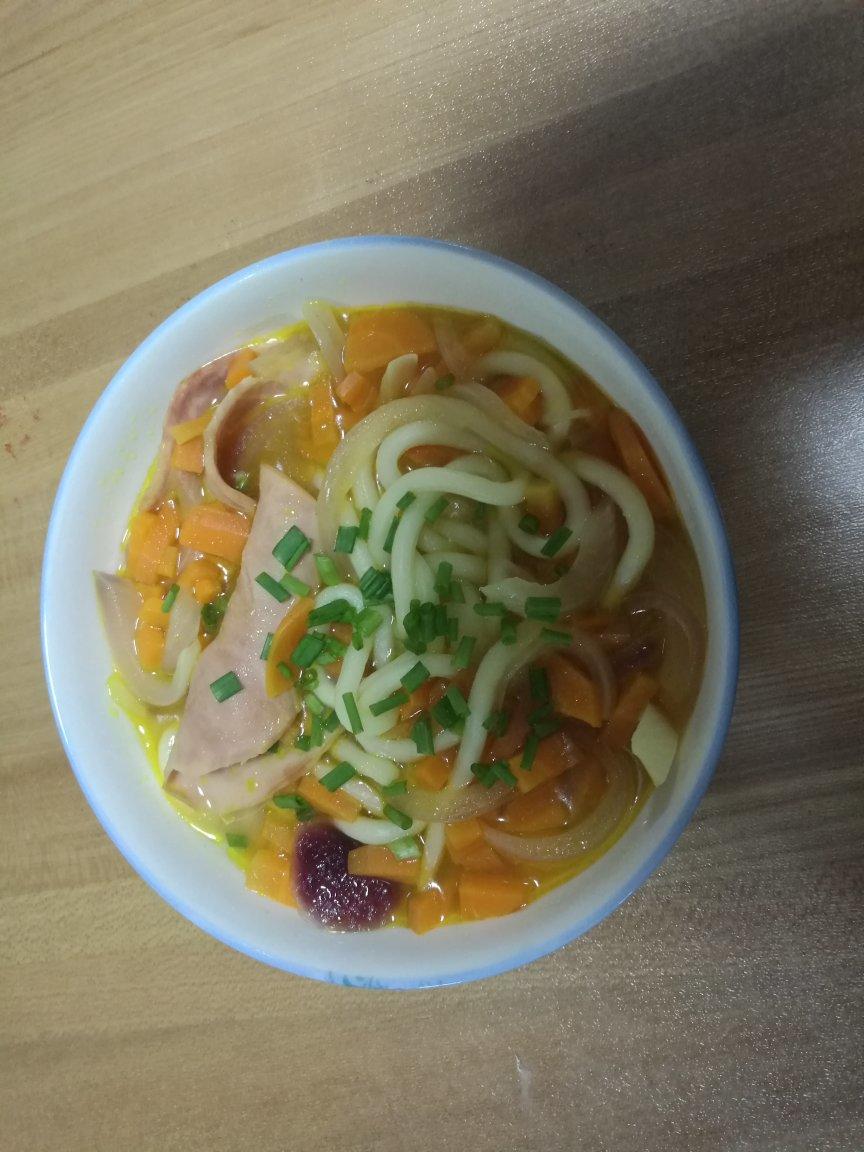 咖喱肥牛乌冬面