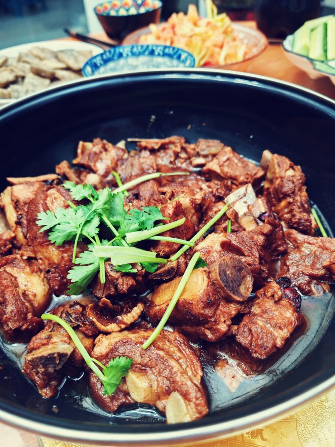 家常红烧牛排骨