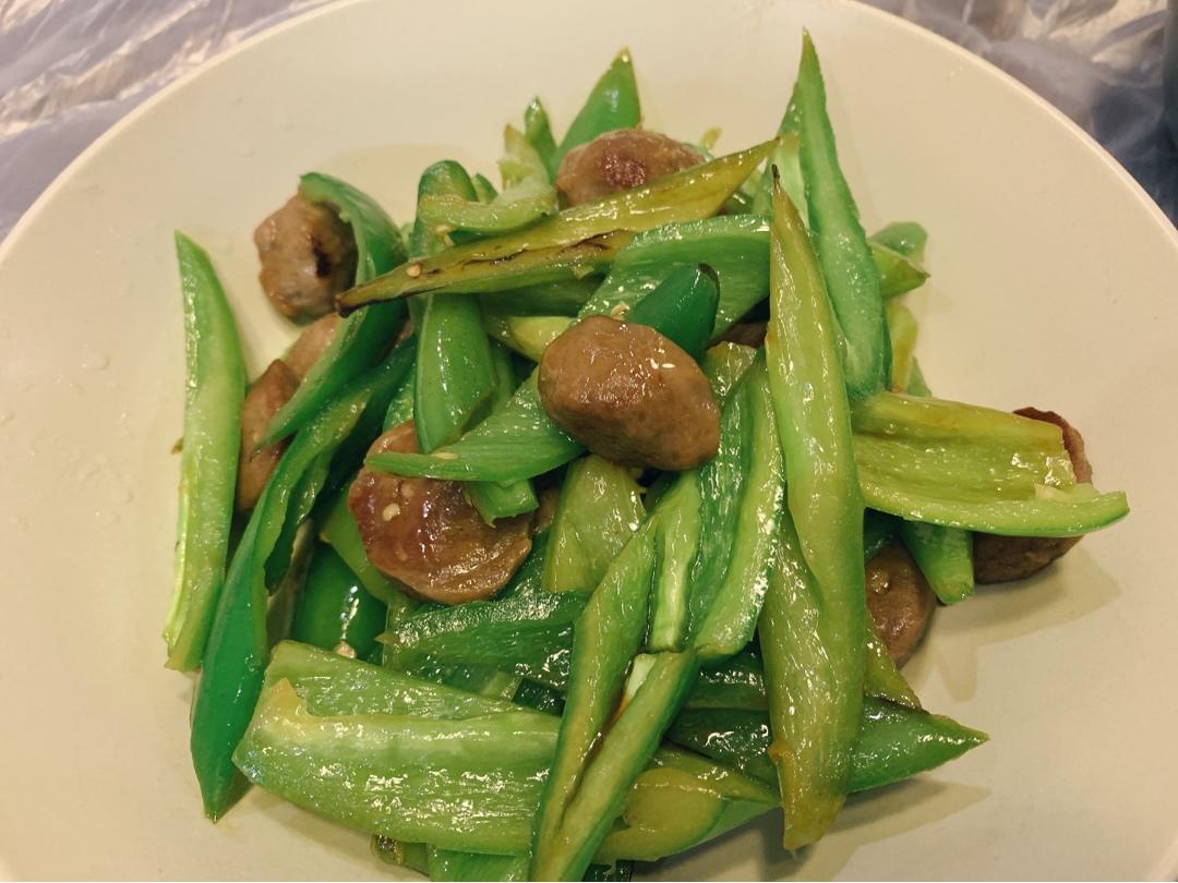 青椒炒牛肉丸