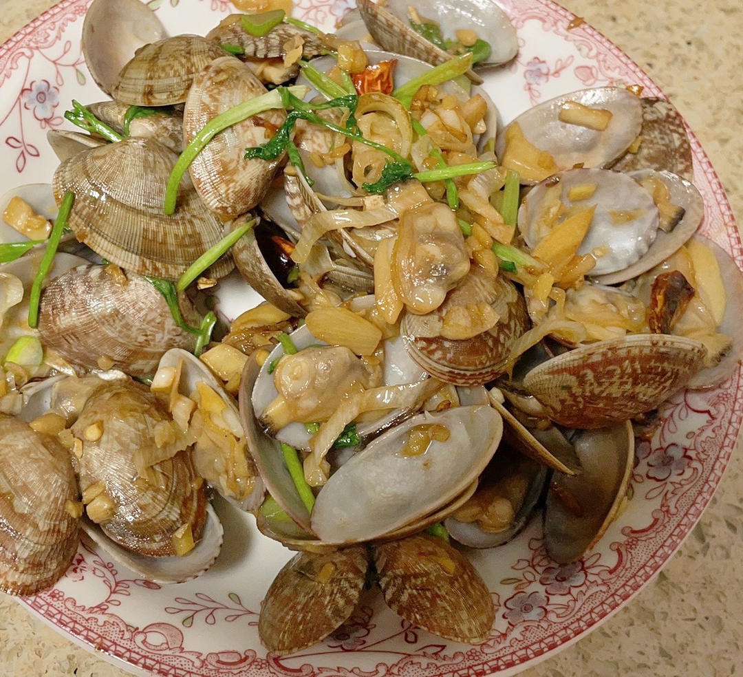 葱炒花蛤