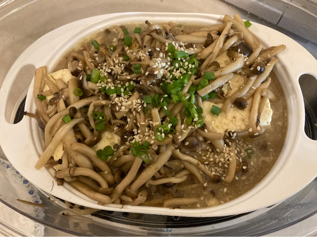 「菇汁淋豆腐蛋」鲜菇、豆腐和鸡蛋的完美搭配 -「鸡蛋的100种食法」Vol.4