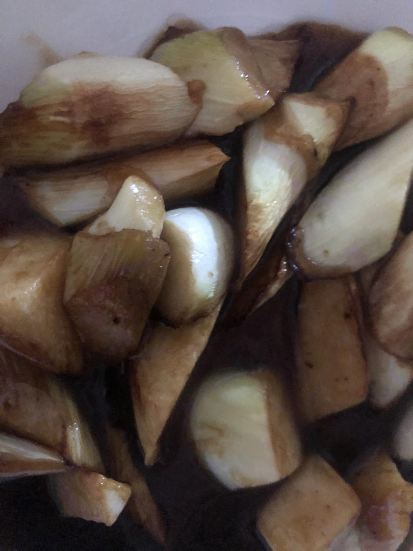 油焖茭白