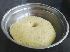 玉米面+面粉+豆渣+糙米茶渣做粗粮馒头的做法 步骤6