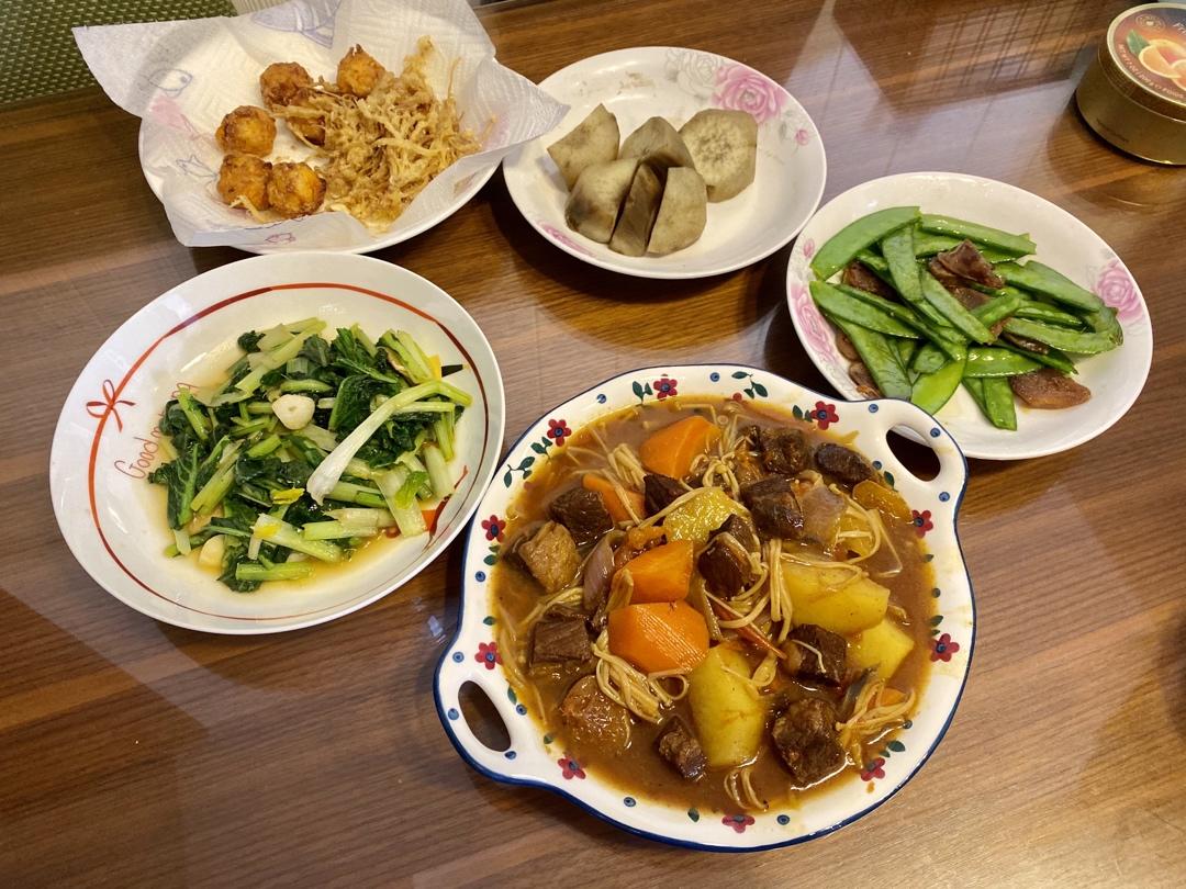 番茄土豆炖牛腩