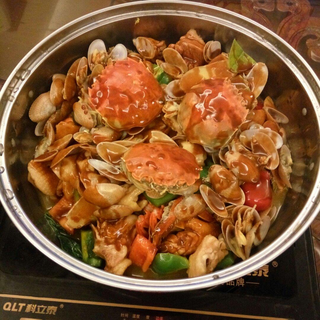 花甲毛蟹柠檬鸡煲