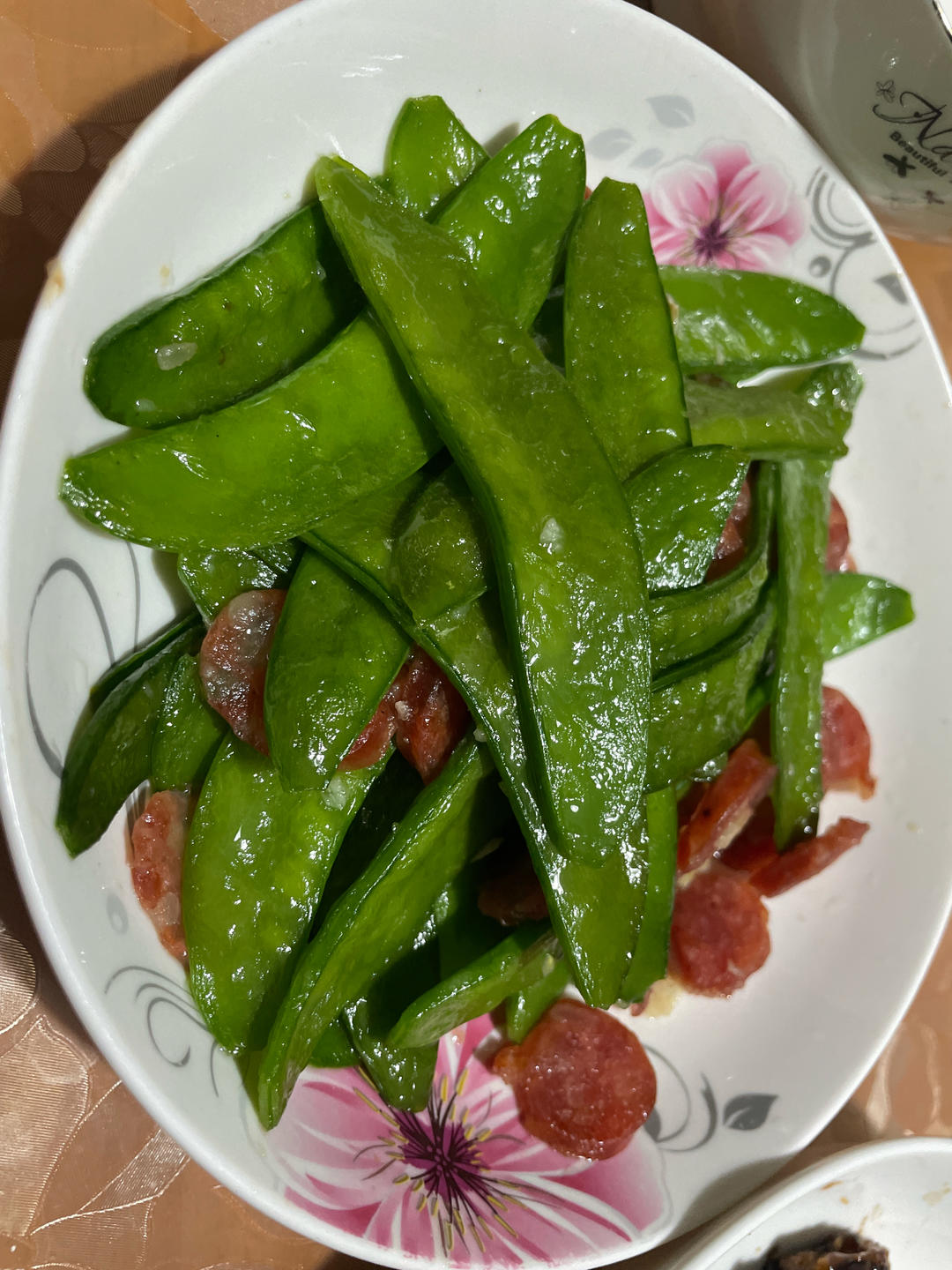 腊肠荷兰豆