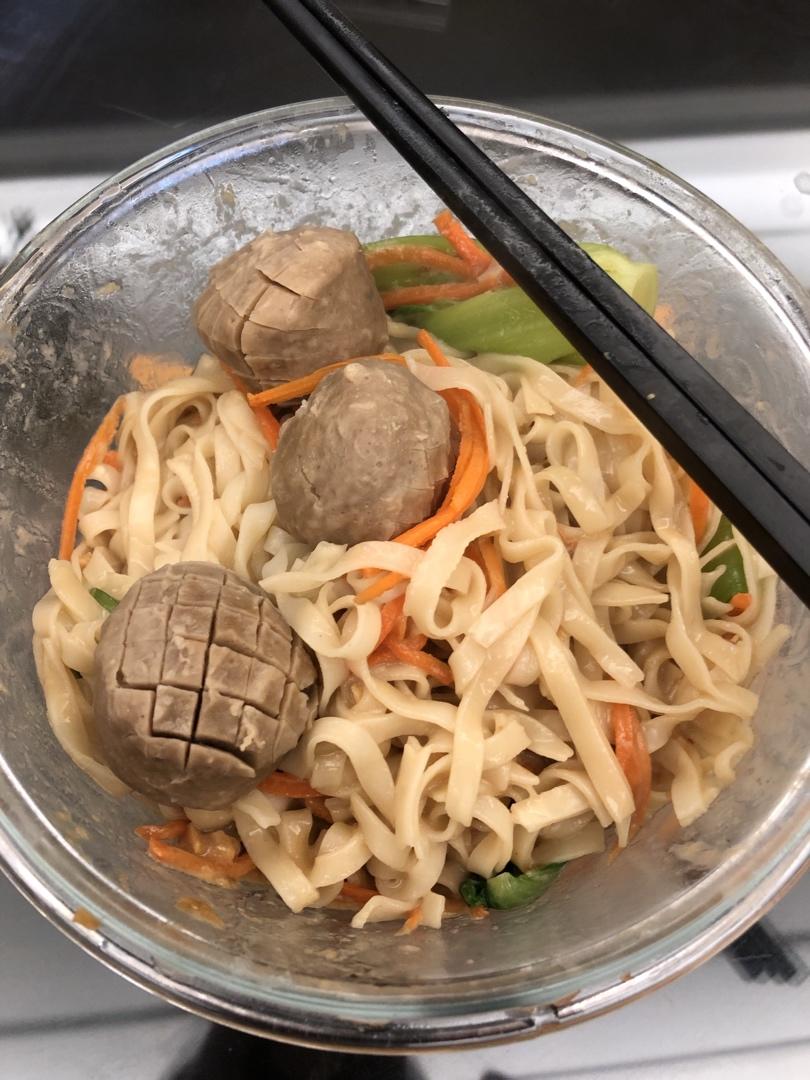 花生酱酸辣拌面——超级无敌懒人法