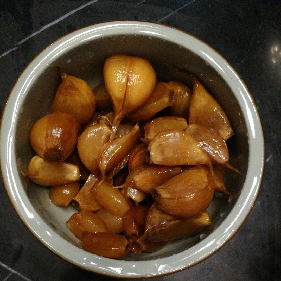yj_yv52做的【糖醋腌大蒜头】每天来两瓣【糖醋腌