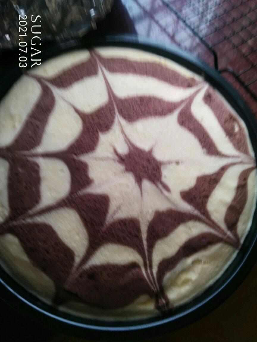 八寸巧克力拉花戚风蛋糕