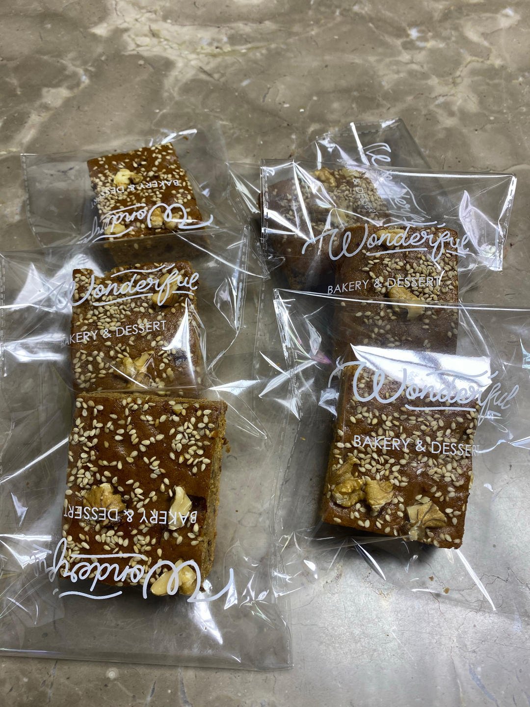 老式枣泥核桃蛋糕，松软好吃老少皆宜