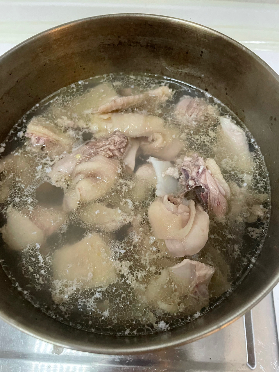 正宗海南椰子鸡，清淡鸡汤进补～