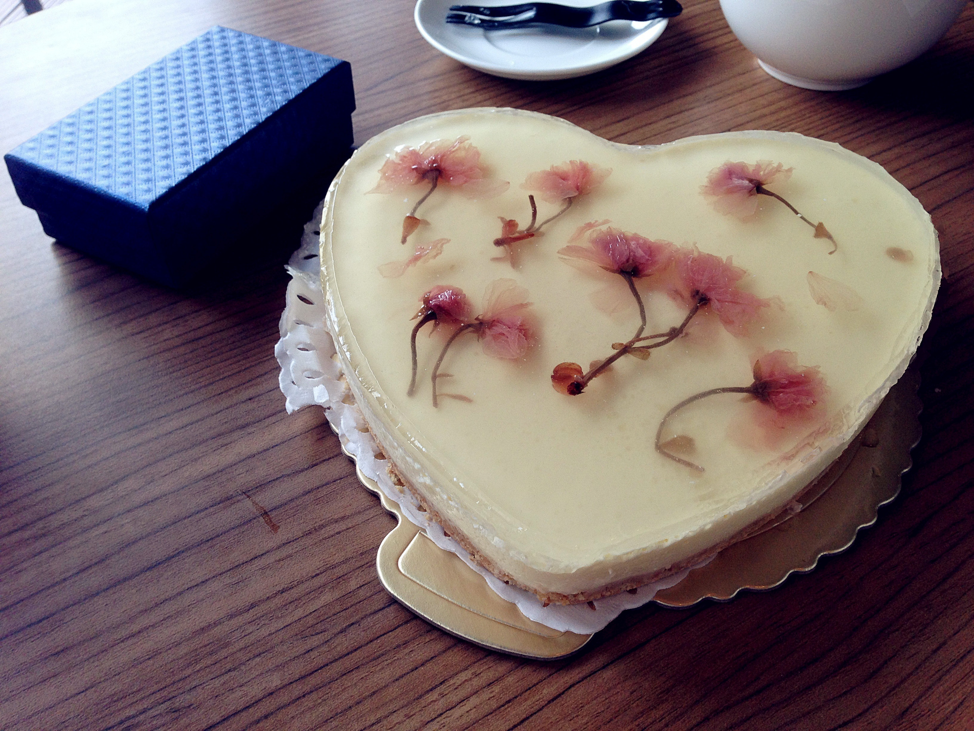 樱花幻境（樱花酸奶芝士蛋糕-6寸无烤箱版）的做法