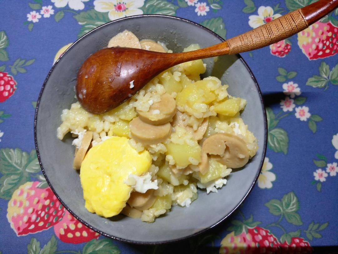 电饭煲焖饭