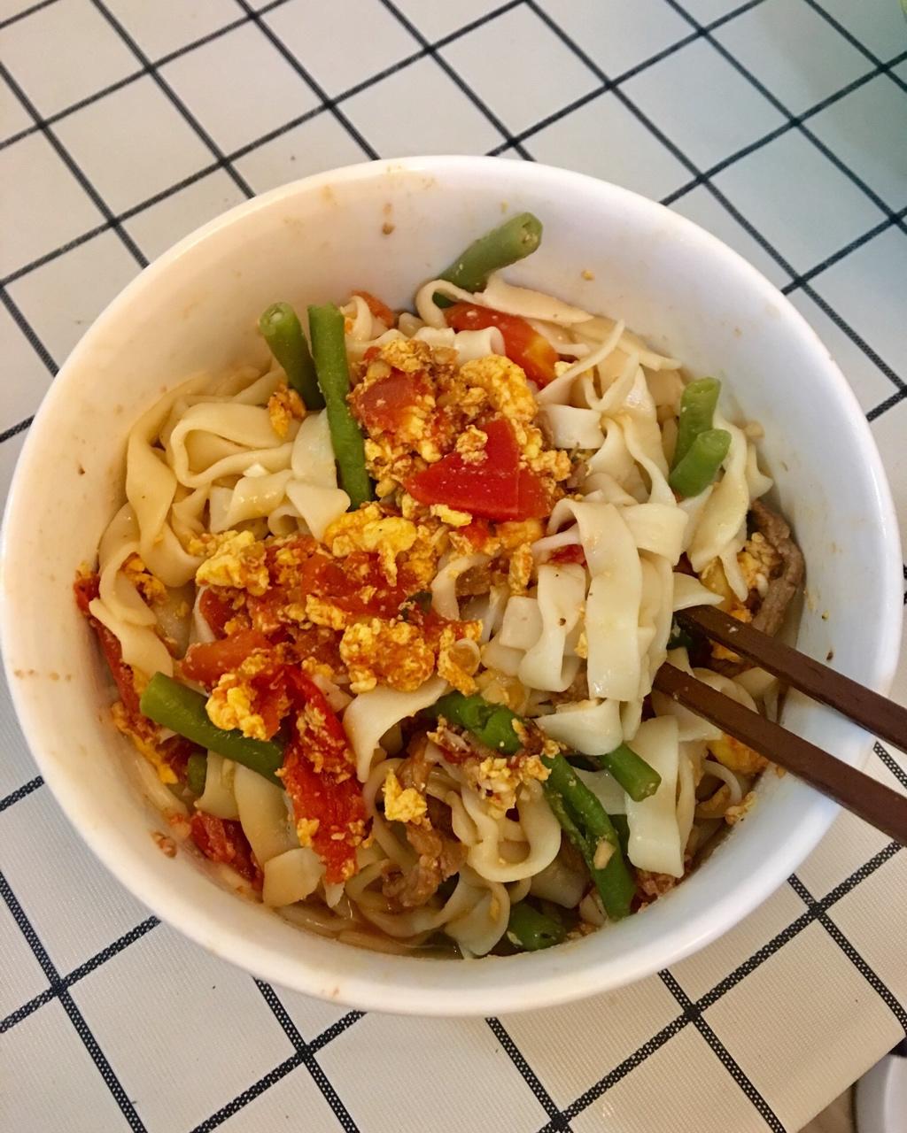 王啾啾的同学做的河南捞面