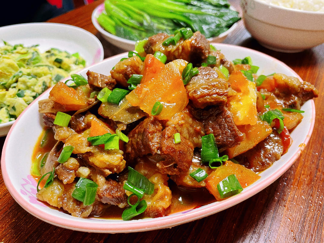 金牌🥇西红柿土豆炖牛腩