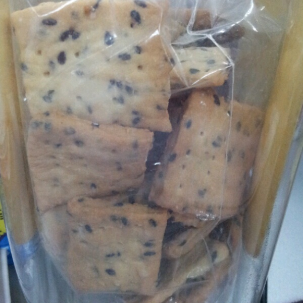 黑芝麻咸香饼干