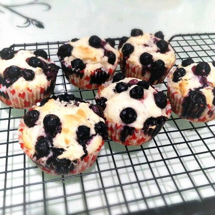 蓝莓枫糖浆酸奶麦芬蛋糕