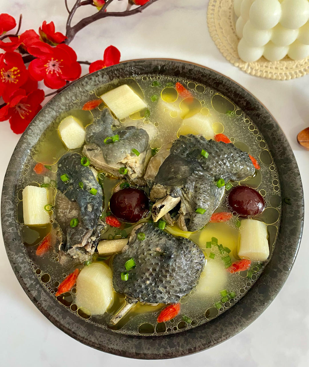 山药乌鸡汤