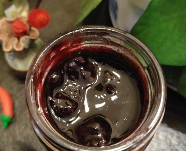 自制养生的蓝莓果酱的做法