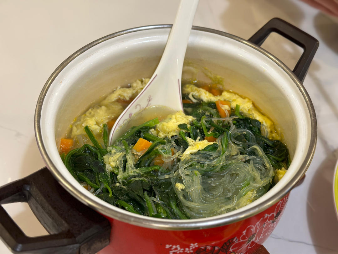 菠菜粉丝汤