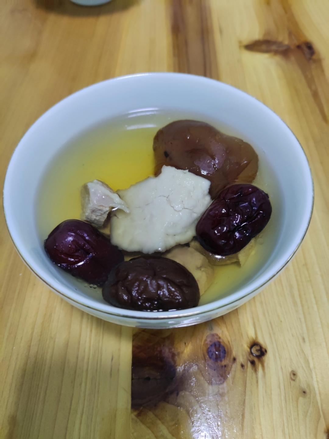 健脾养胃的瘦肉四神汤~