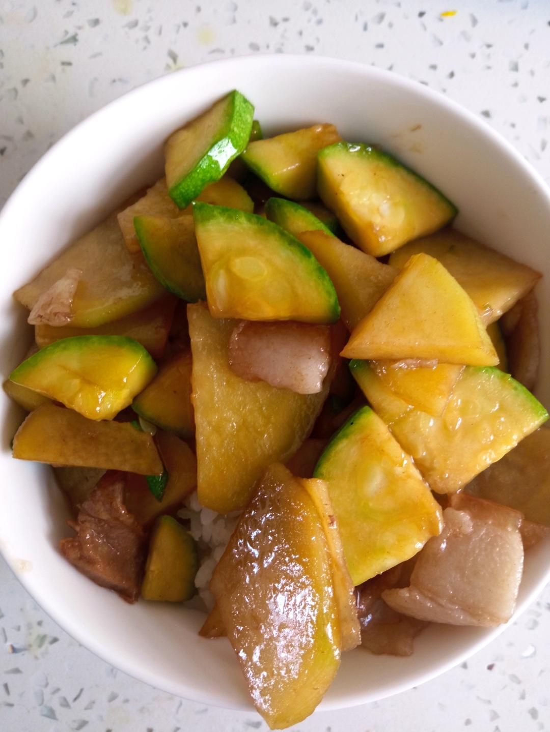 西葫芦炒土豆片