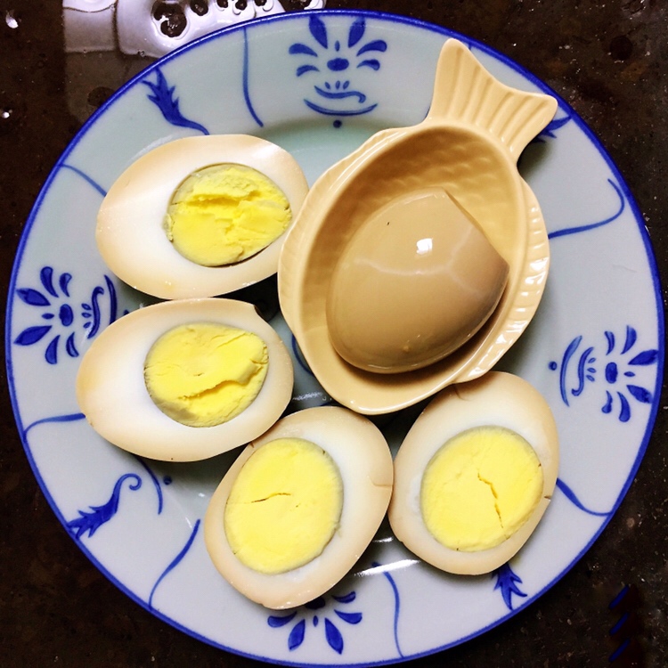 香卤蛋的做法