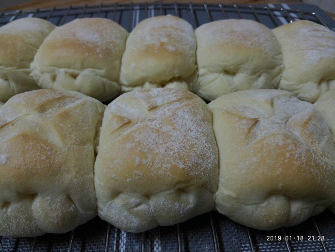 软到不知所措的牛奶卷