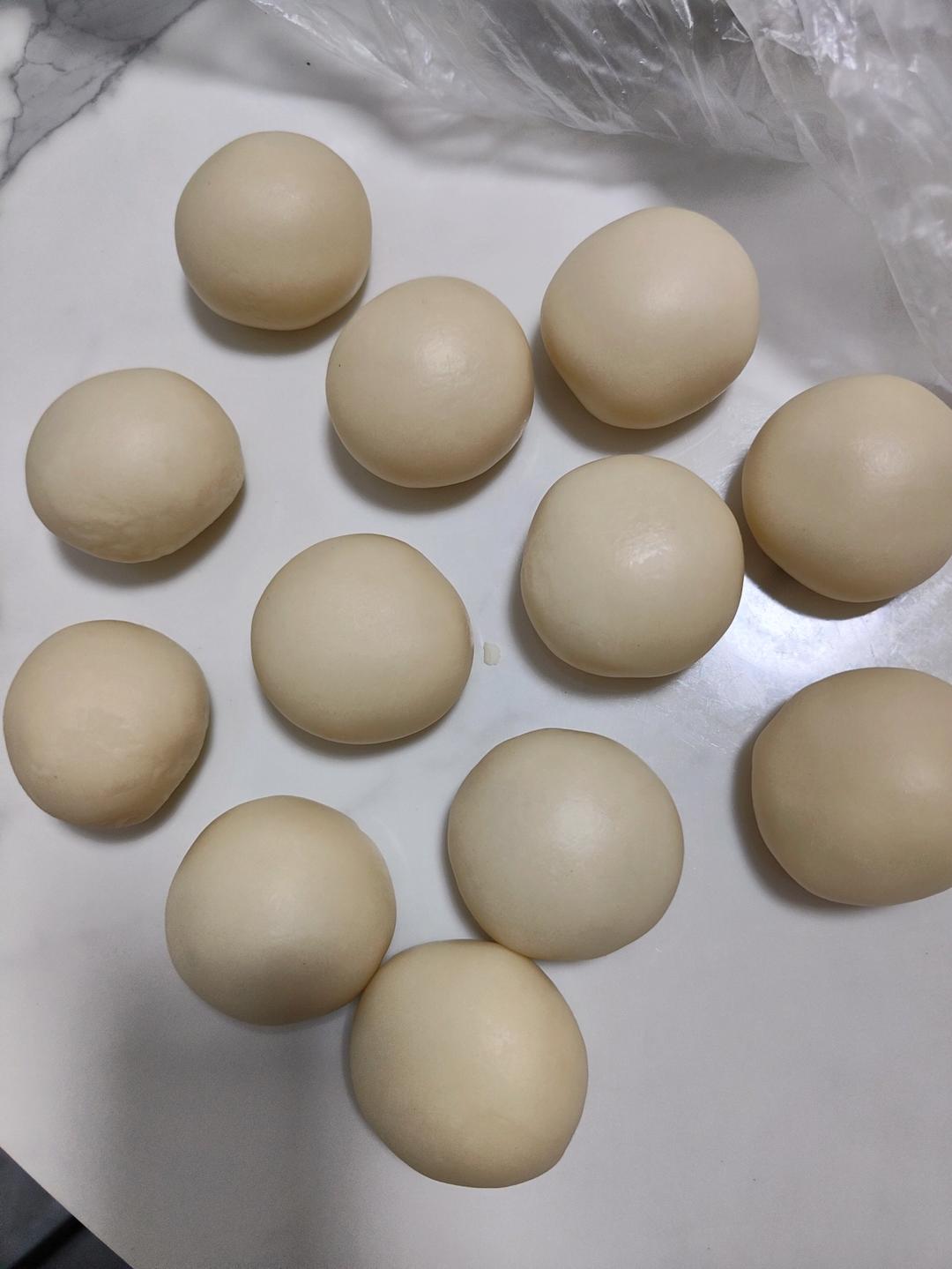 蛋黄酥