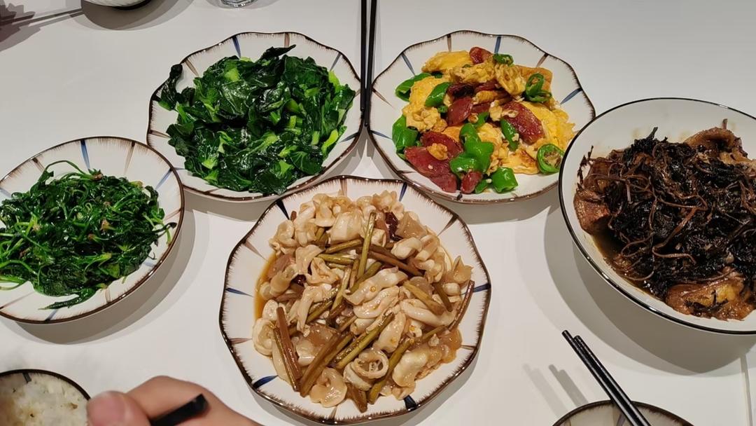 家庭聚餐