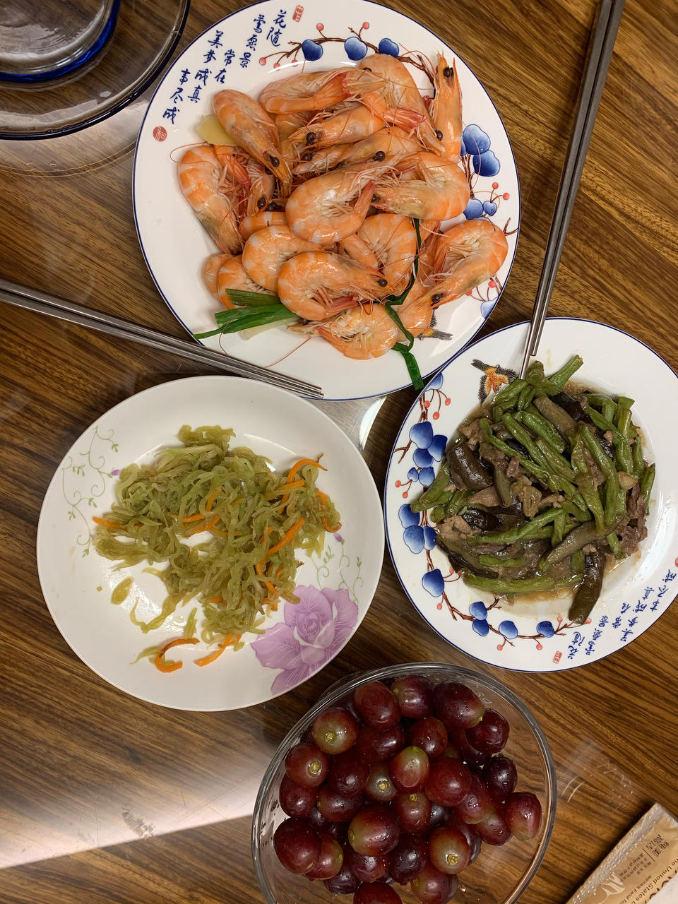 水煮虾（灵魂蘸料汁很关键哈😄）