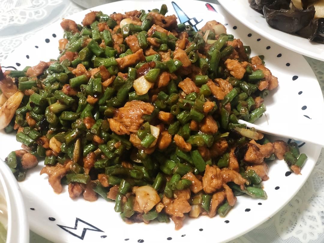 肉沫豆角下饭菜